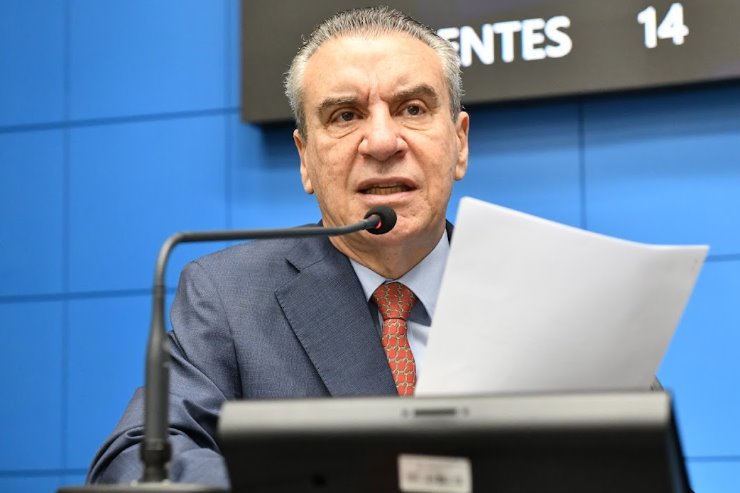 A proposta visa retirar os caminhões de grande porte do centro, reduzir acidentes e melhorar a mobilidade urbana