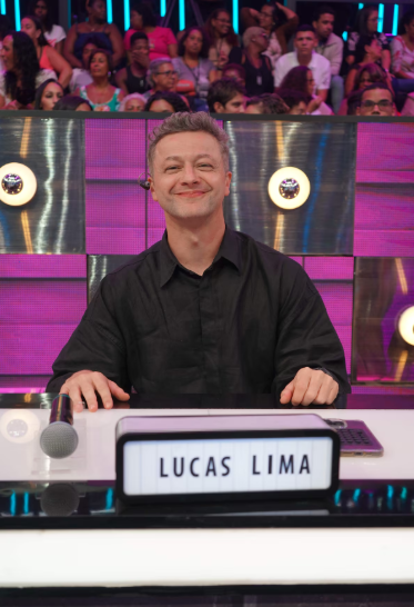 Lucas Lima irá apresentar programa com eliminados do 'Estrela da Casa'.