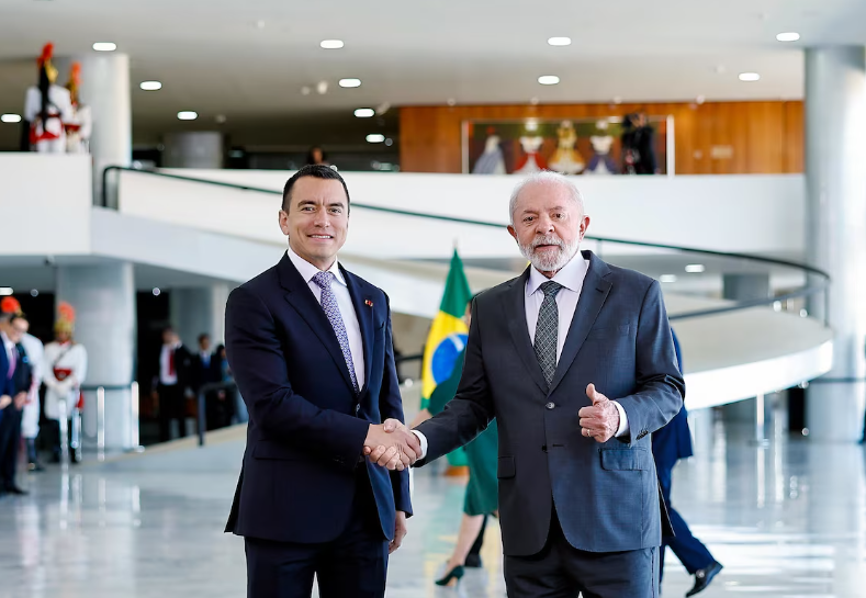 Lula recebe o presidente do Equador, Daniel Noboa, em reunião no Palácio do Planalto