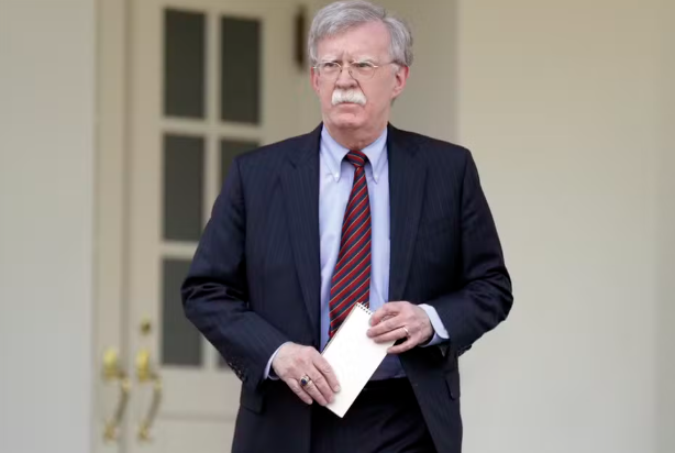 O ex-conselheiro de Segurança Nacional de Donald Trump, John Bolton, durante entrevista na Casa Branca, em 2019.