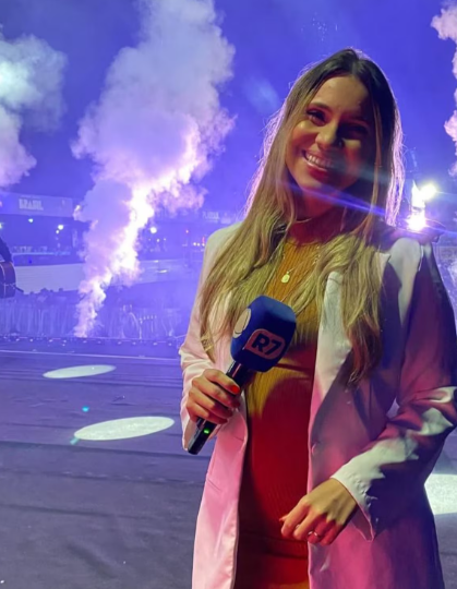 Maryanne Barros, repórter do programa 'Bahia no Ar', entrou em trabalho de parto ao vivo.