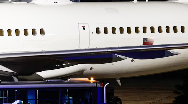Avião do governo americano, sem identificação, pousou no aeroporto internacional Salgado Filho, às 17h13.