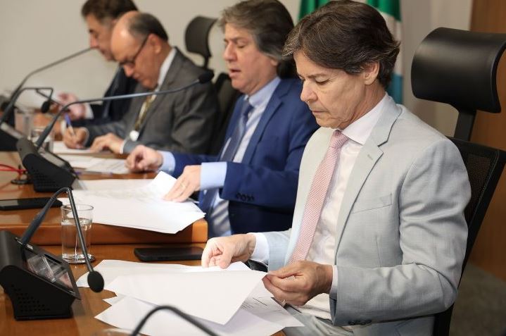 Projeto de Paulo Duarte cria protocolo de emergência para pessoas com autismo e é aprovado pela CCJR da ALEMS.