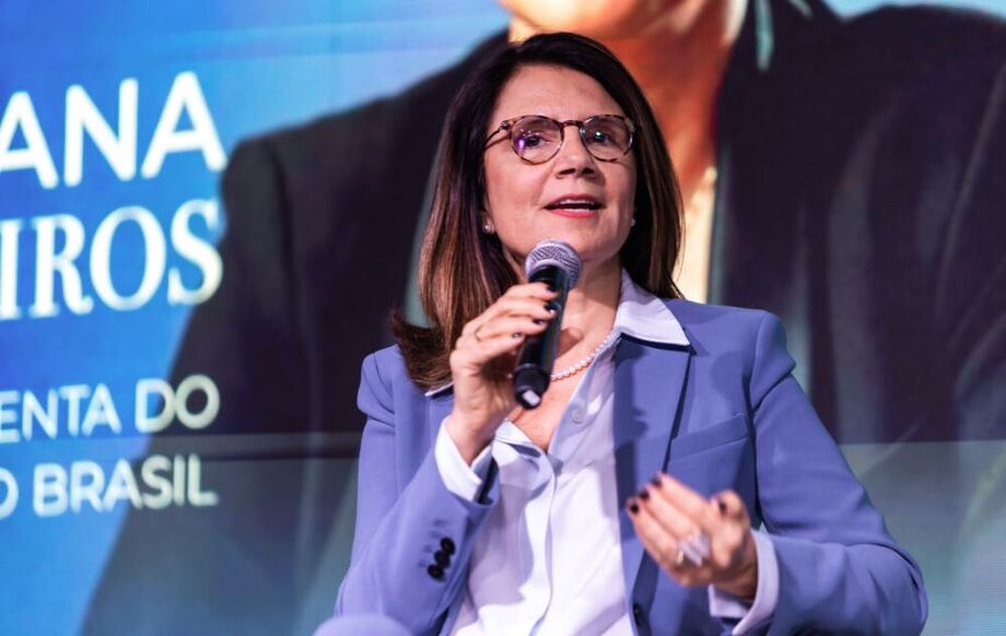 Ana Toni afirma que COP30 será chance do Brasil mostrar soluções escaláveis para crise climática e liderar agenda de implementação global.