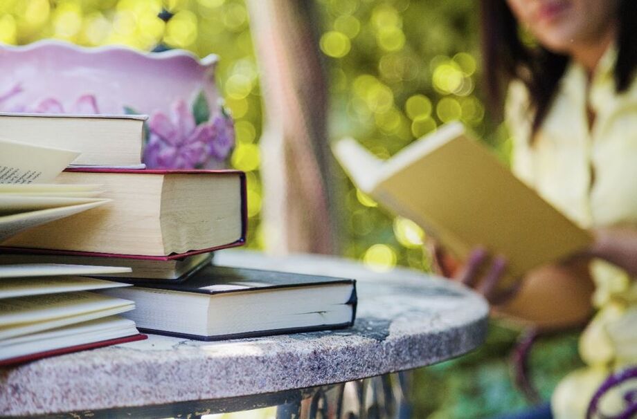 Lista destaca livros regionais para mergulhar na cultura local.