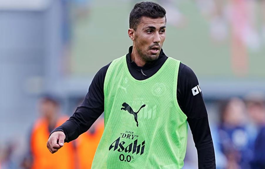 Rodri estará ausente na estreia do Campeonato Inglês
