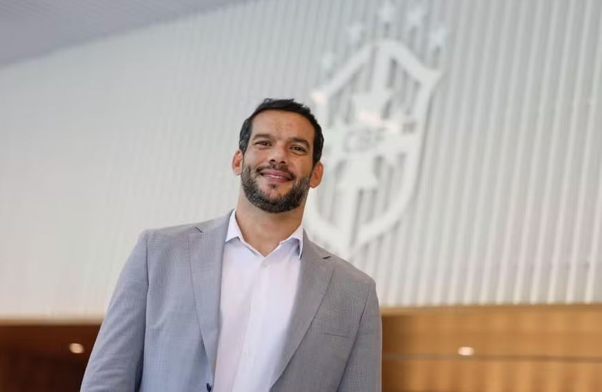 CBF vai propor reduzir Estaduais para 11 datas e promete novo calendário do futebol brasileiro em até 60 dias.