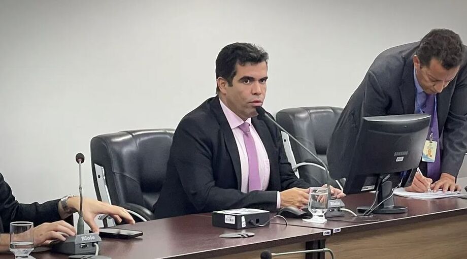 Deputado Ricardo Ayres será o relator da CPMI que investigará fraudes nos descontos feitos sobre aposentadorias e pensões do INSS.