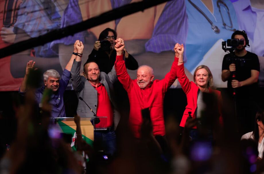O presidente Luiz Inácio Lula da Silva participou do 17° Encontro Nacional do Partido dos Trabalhadores (PT), realizado neste domingo em Brasília