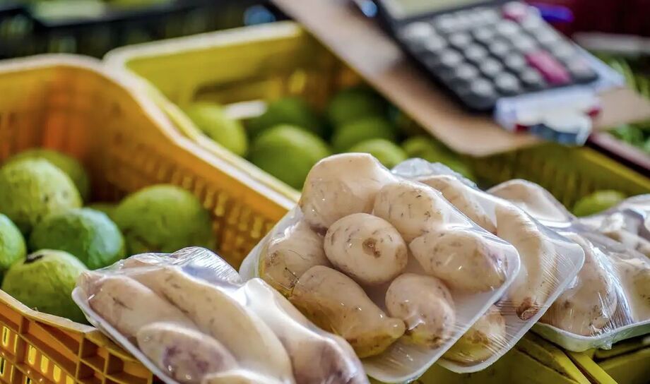 Batata e cebola têm queda nos preços nas Ceasas em julho, conforme levantamento da Conab, com destaque para a abundante oferta nos mercados.