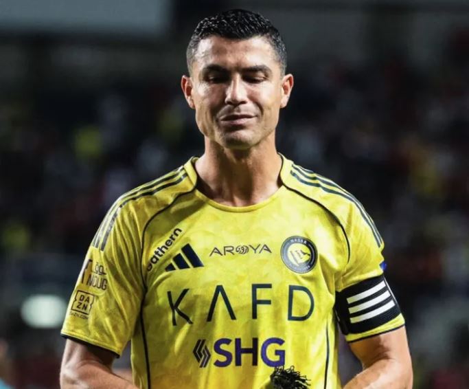 Cristiano Ronaldo marca na final da Supercopa saudita, mas Al-Nassr perde e amplia jejum