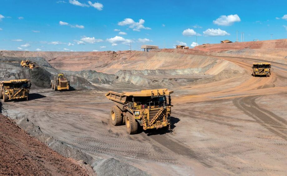 Os Estados Unidos incluíram o cobre em sua lista de minérios críticos, buscando aumentar a segurança do fornecimento e a resiliência econômica nacional.