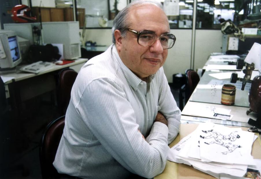 O escritor Luis Fernando Verissimo em ambiente de trabalho. Foto de 1995