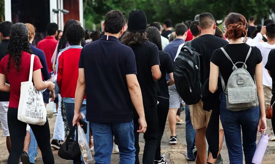 Brasil soma mais de 4,8 milhões de inscritos no Enem 2025; Nordeste lidera em participações