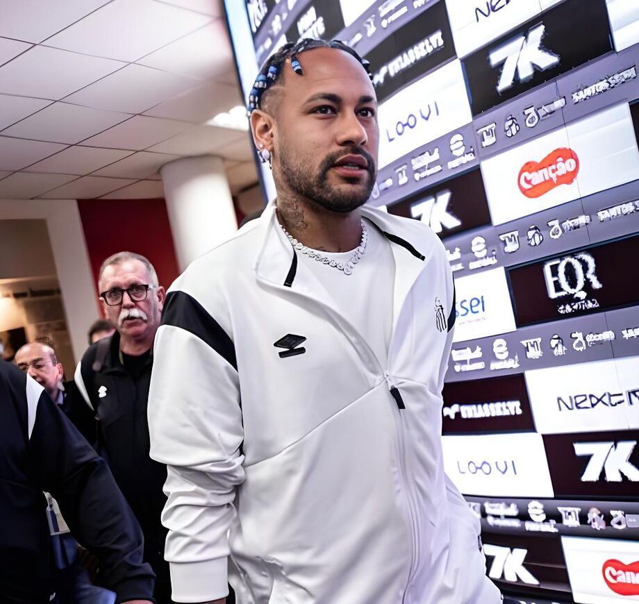 Neymar foi decisivo no MorumBis durante partida entre Santos e Juventude