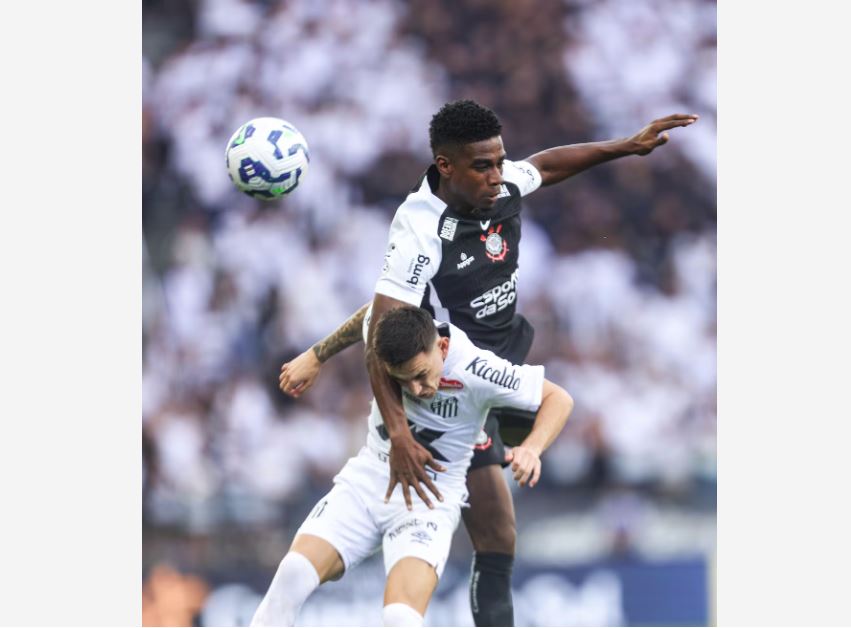 Félix Torres, zagueiro do Corinthias.
