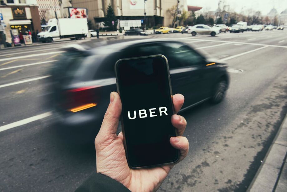 Uber lança selo de verificação para usuários.