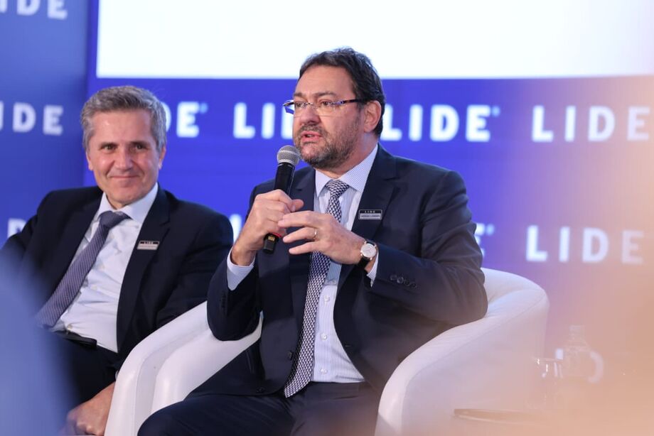 Sérgio Longen, presidente da Fiems e vice-presidente da CNI, defende segurança jurídica para novas formas de trabalho durante painel no Seminário Econômico LIDE, em Brasília.