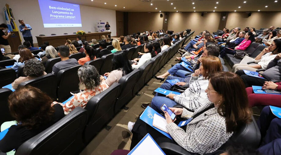 Dourados será o primeiro município de MS a implementar o Lampiar, formando lideranças educacionais e impactando mais de 25 mil estudantes.