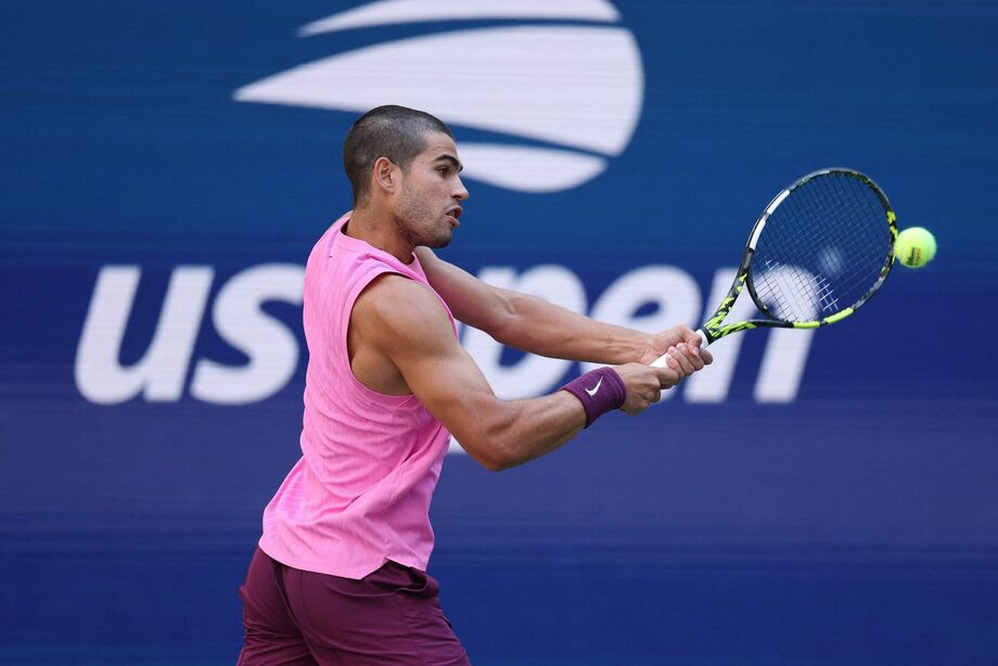 Alcaraz supera francês e vai às quartas do US Open; Bia Haddad cai nas duplas.