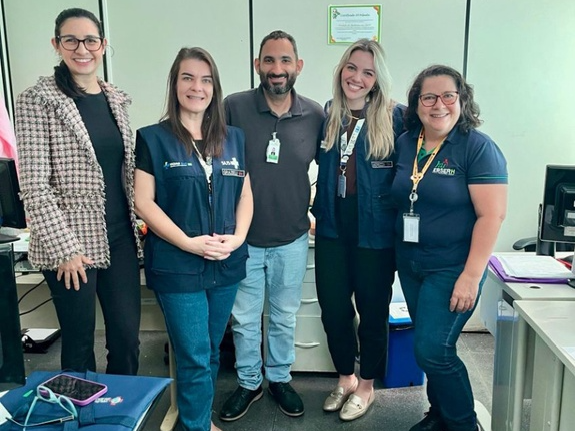 Equipe do Hospital Universitário da UFGD e representantes da Rede Nacional discutiram integração com a rede estadual de saúde.