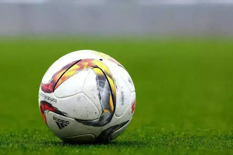 Confusão com arbitragem e decisões revisadas marcam a vitória do time de Araras por 3 a 0