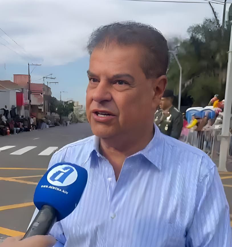 O senador Nelsinho Trad participou das comemorações de 126 anos de Campo Grande e parabenizou os campo-grandenses pelo aniversário da Capital.