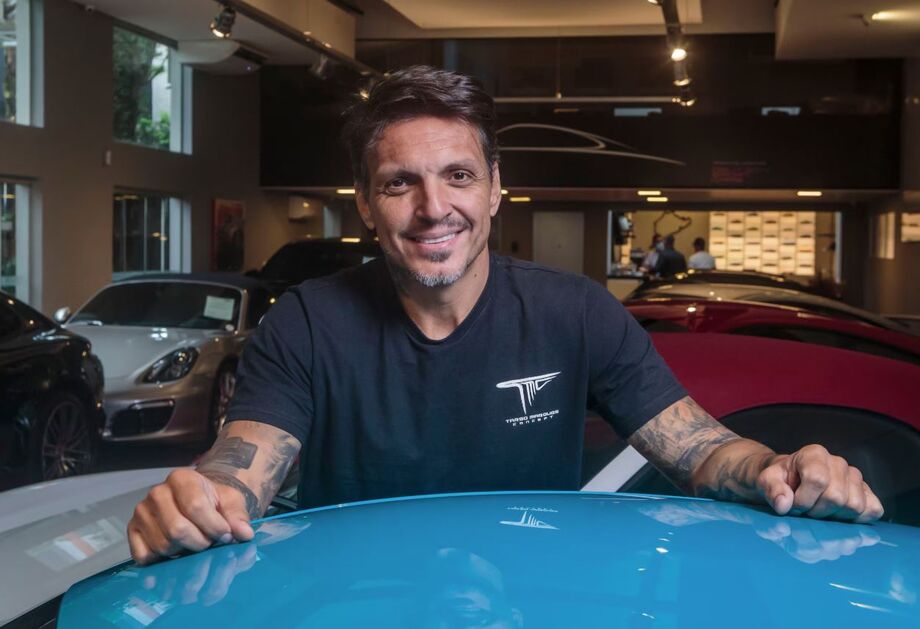 O ex-piloto de F-1 Tarso Marques.