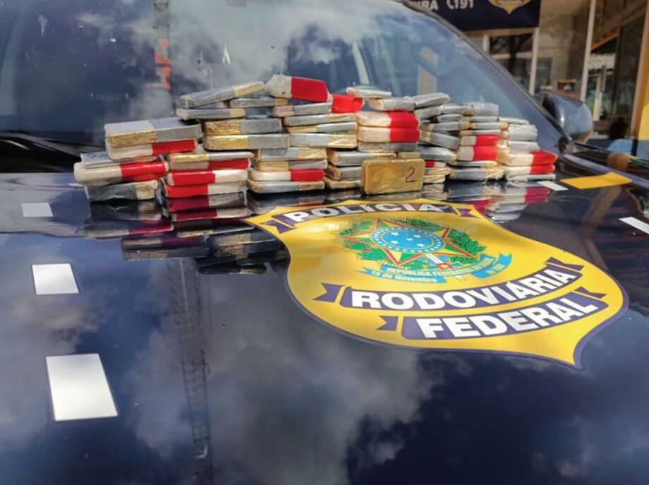 PRF apreendeu cerca de 40 kg de ouro maciço, em Altamira (PA).