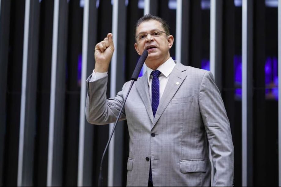 Sóstenes Cavalcante pediu desculpas ao presidente da Câmara e aos deputados presentes.