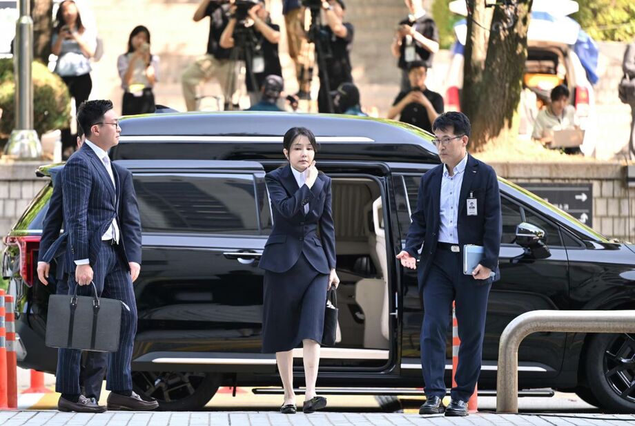 Ex-primeira-dama da Coreia do Sul, Kim Keon Hee chega ao tribunal para audiência sobre seu mandado de prisão