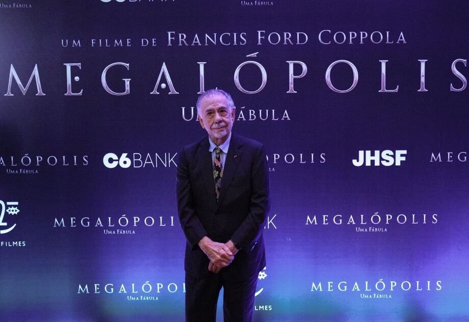 Francis Ford Coppola recebeu alta hospitalar. O diretor havia sido internado para realizar um procedimento cardíaco.