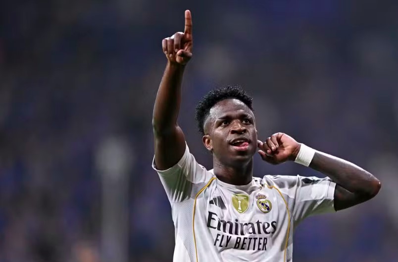 Vinicius entrou no segundo tempo, deu uma assistência e marcou um gol para o Real Madrid