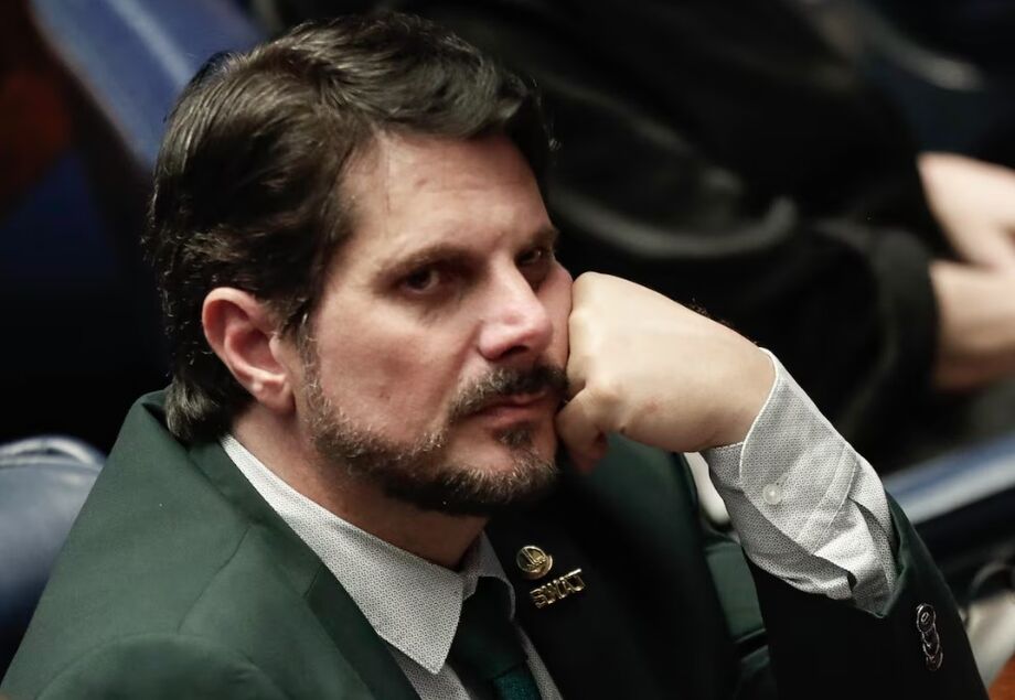 O senador Marcos do Val (Podemos-ES) é alvo de medidas cautelares da PF nesta segunda-feira, 4