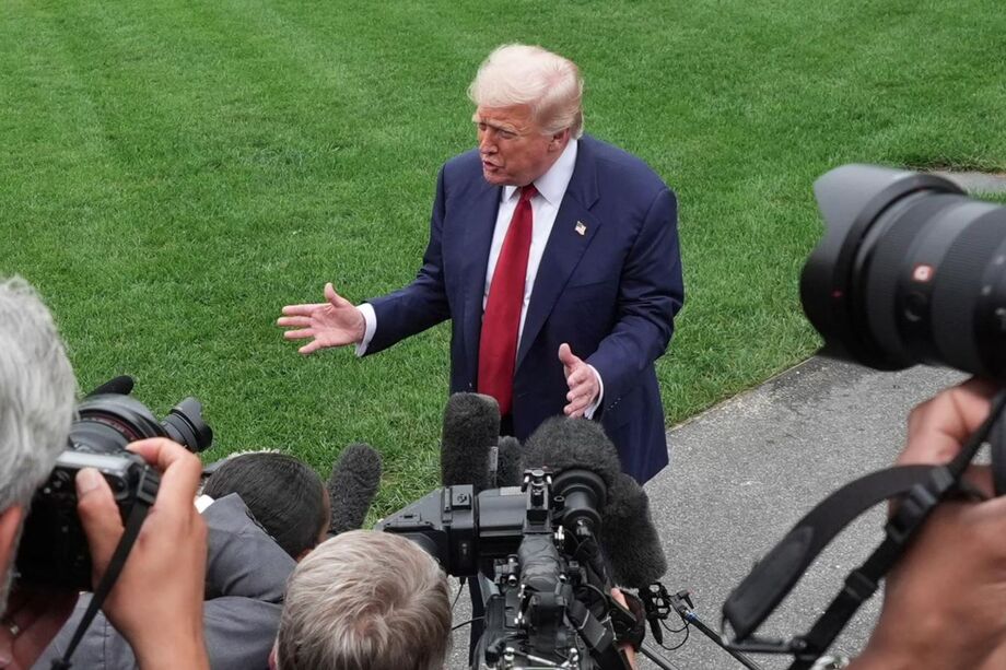 Trump vem ameaçando países que fazem negócios com a Rússia