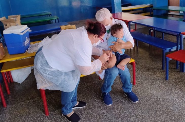 Vacina será aplicada em crianças de 6 a 11 meses e 29 dias como medida preventiva adicional ao calendário de rotina