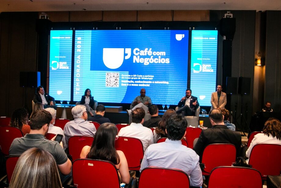 Próxima edição do Café com Negócios, no Senac/MS, terá especialistas com experiência em empresas como Tesla, BMW e TOTVS para discutir o impacto da IA e da inovação no mercado.