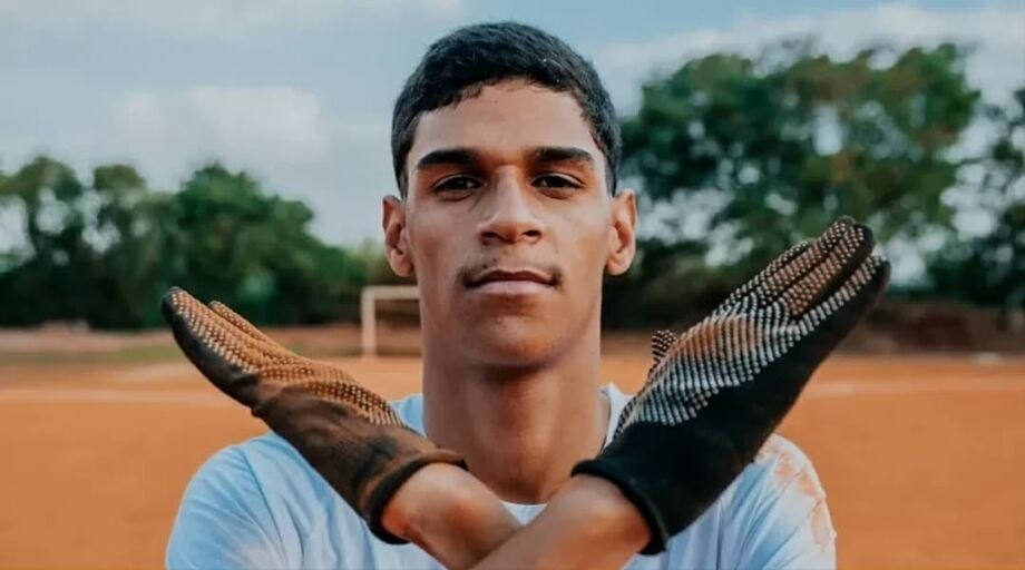 Influenciador Luva de Pedreiro está internado em João Pessoa