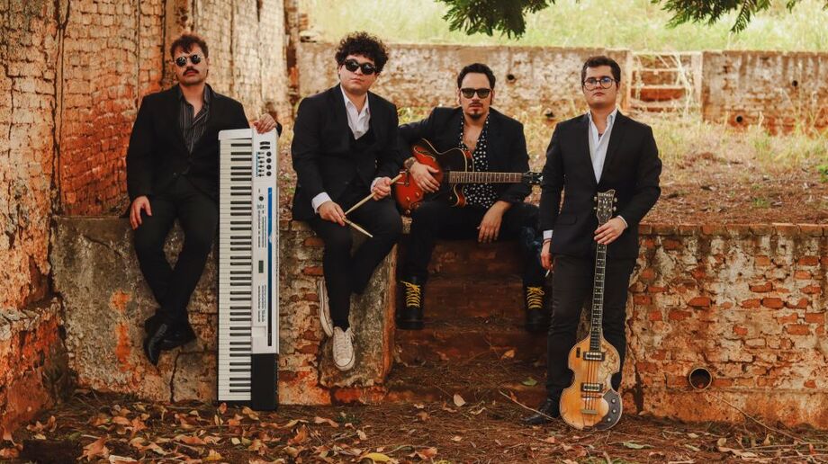 Coquetel Blue celebra 60 anos da Jovem Guarda com show nesta sexta na Cervejaria Canalhas em Campo Grande