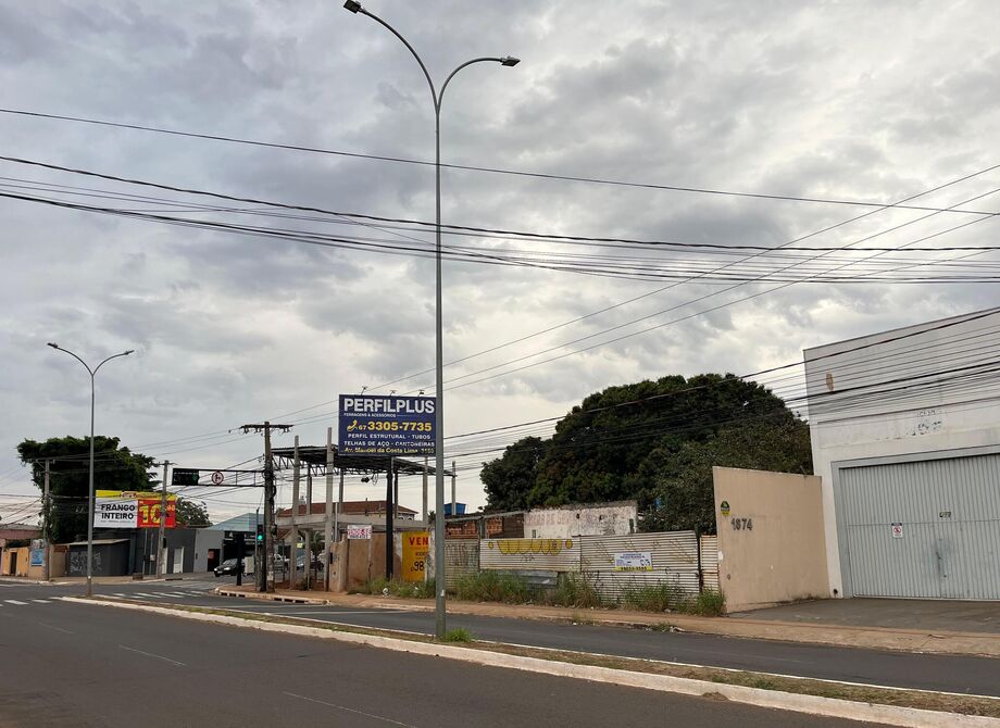 Em Campo Grande, dia começou com garoa e céu nublado