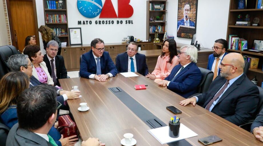 Presidente do STJ faz visita institucional à OAB/MS e ouve as demandas da advocacia