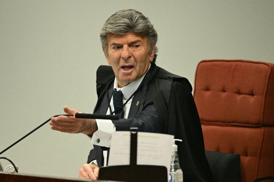 O ministro Luiz Fux no 3º dia de julgamento da trama golpista no STF.