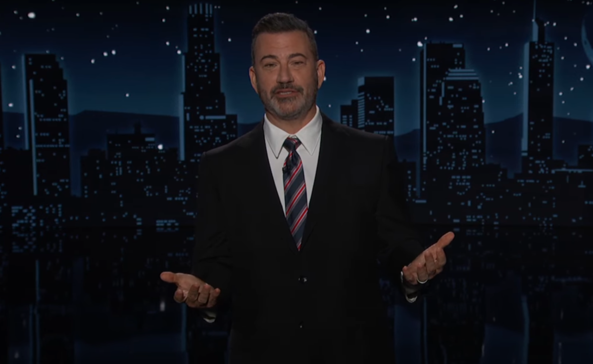 O humorista Jimmy Kimmel, durante o retorno do Jimmy Kimmel Live! na madrugada desta quarta-feira (24).