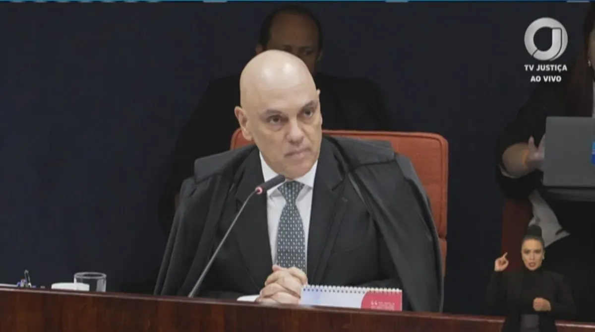 Ministro Alexandre de Moraes, do STF, durante discurso de abertura do julgamento de Jair Bolsonaro e aliados, em 2 de setembro de 2025.