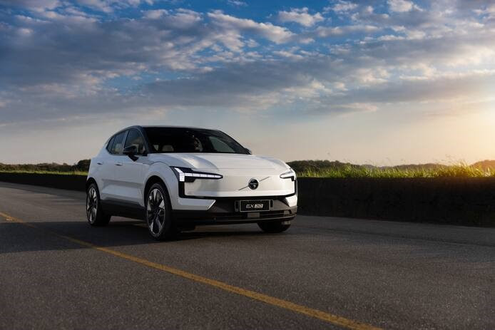 Valor do quilômetro rodado de carros elétricos é 73,6% mais barato do que a combustão