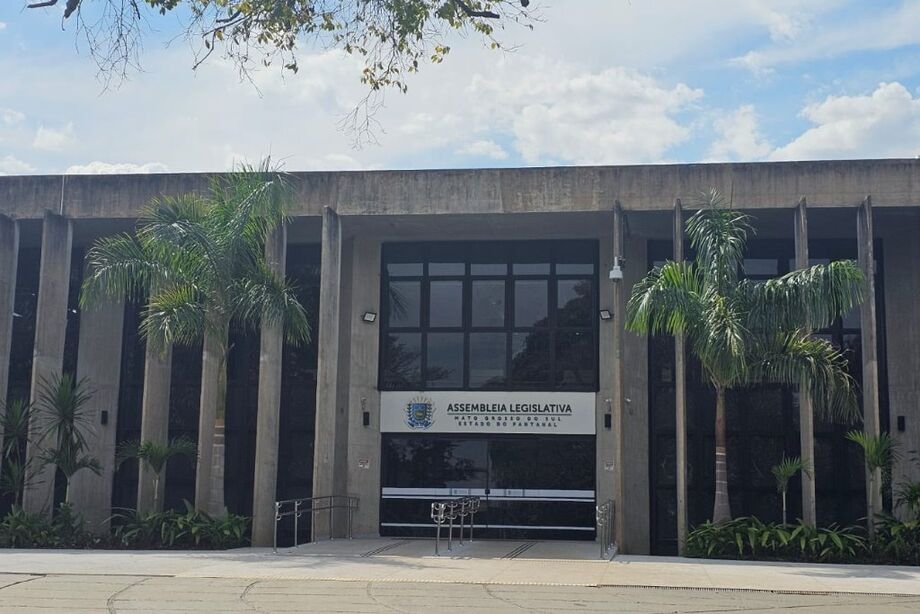 Assembleia Legislativa analisa projeto que altera plano de cargos do MPMS.