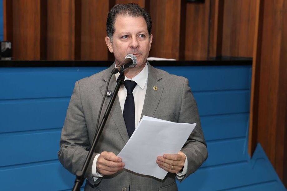 Deputado Renato Câmara é o autor da proposta que dá nome à honraria em reconhecimento ao Professor Doutor Cláudio Martins Real