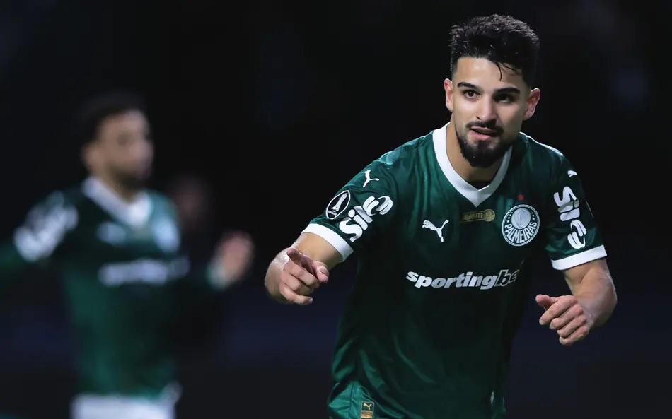 Flaco López renova com o Palmeiras até 2029 e vive auge da carreira no futebol brasileiro.