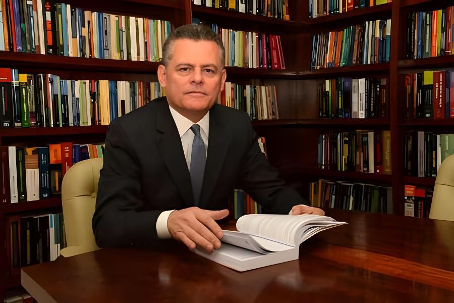 O advogado André Borges, que representa o ex-juiz Aldo Ferreira da Silva Júnior, afirmou que o Judiciário está cumprindo com exatidão o que determina a lei