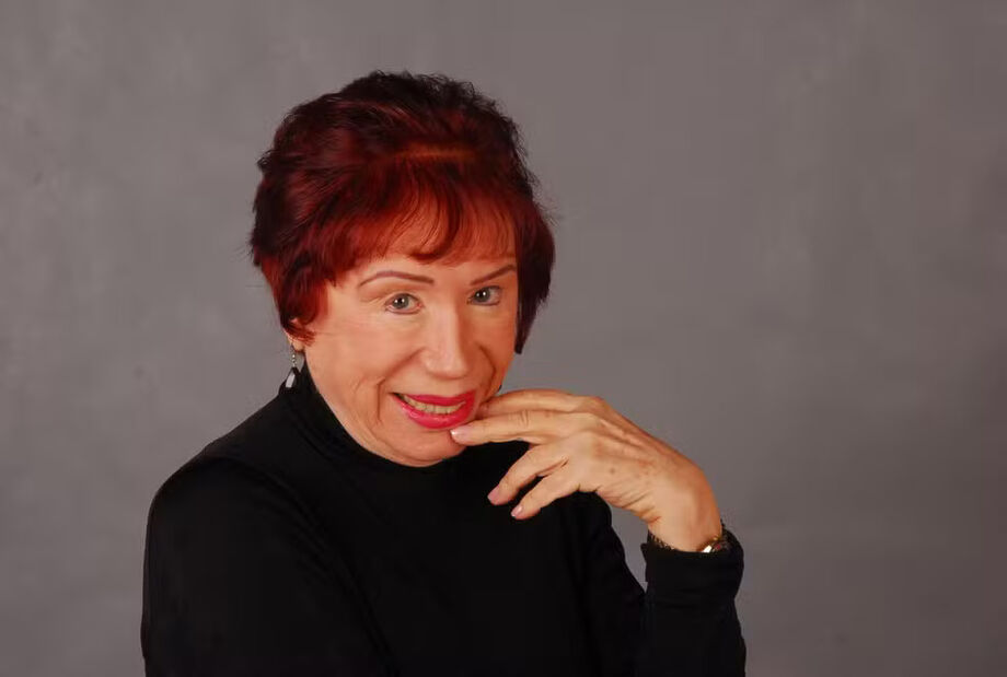 Berta Loran, ícone do humor na TV brasileira, morreu aos 99 anos no Rio de Janeiro.